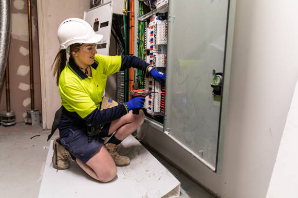 Best Affordable Emergency Electrician  in Laware City, DE